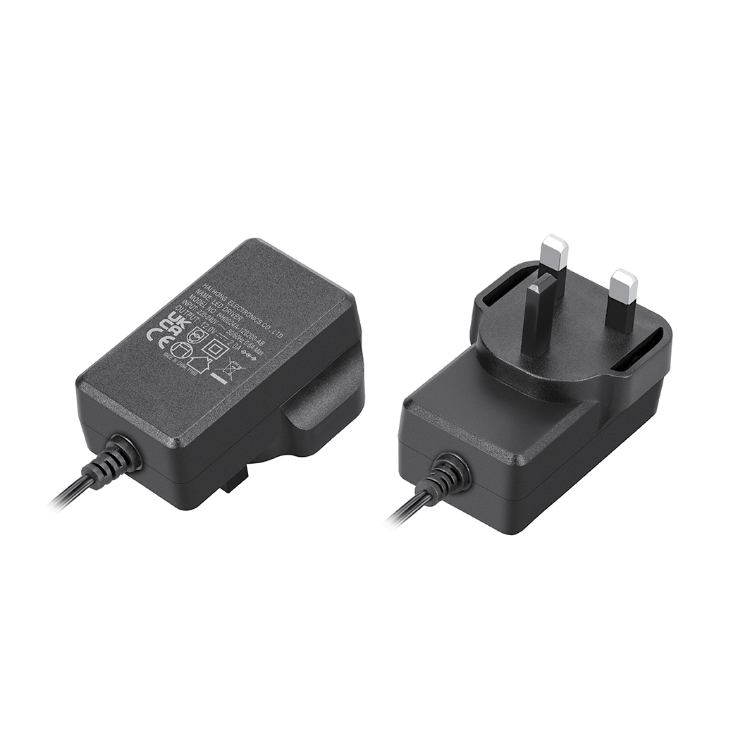 英規(guī)正標(biāo)適配器12V2A